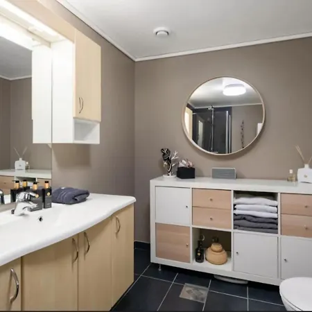 Great, Modern Townhouse In