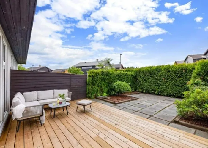 Great, Modern Townhouse In Сasa de vacaciones